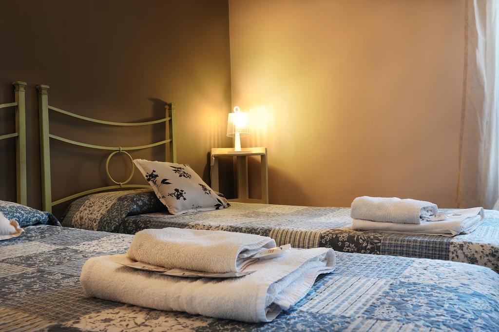 Victoria Bed & Breakfast Каляри Екстериор снимка